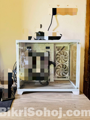 Golden Field Seaview M360 White Gaming Casing.